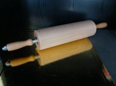 Wałek drewniany - 30 cm
