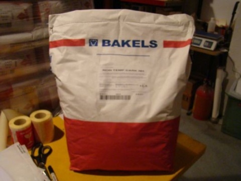 Czekolada Non Temp Dark - 1 op (0,5 kg) Czekolada Non Temp Dark - 1 op (0,5 kg)