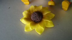 Kwiat Słonecznik -8 cm 1op ( 1 szt)