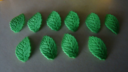 Listek cukrowy mały zielony -3 cm 1 op ( 10 szt)