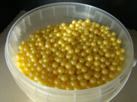 Posypka groszek perłowy- zółty 1 op (50gr)
