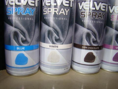 Barwnik spray - zamsz(velvet) czekolada ciemna 1 op -250ml Barwnik spray - zamsz(velvet) czekolada ciemna 1 op -250ml