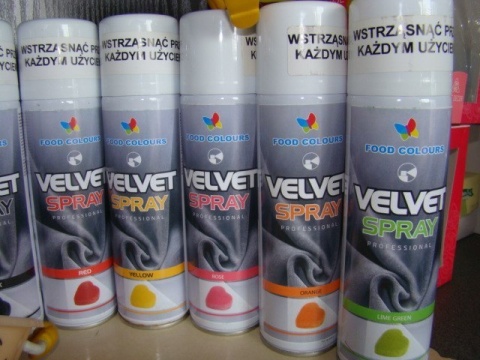 Barwnik spray - zamsz(velvet) czerwony 1 op -250ml Barwnik spray - zamsz(velvet) czerwony 1 op -250ml
